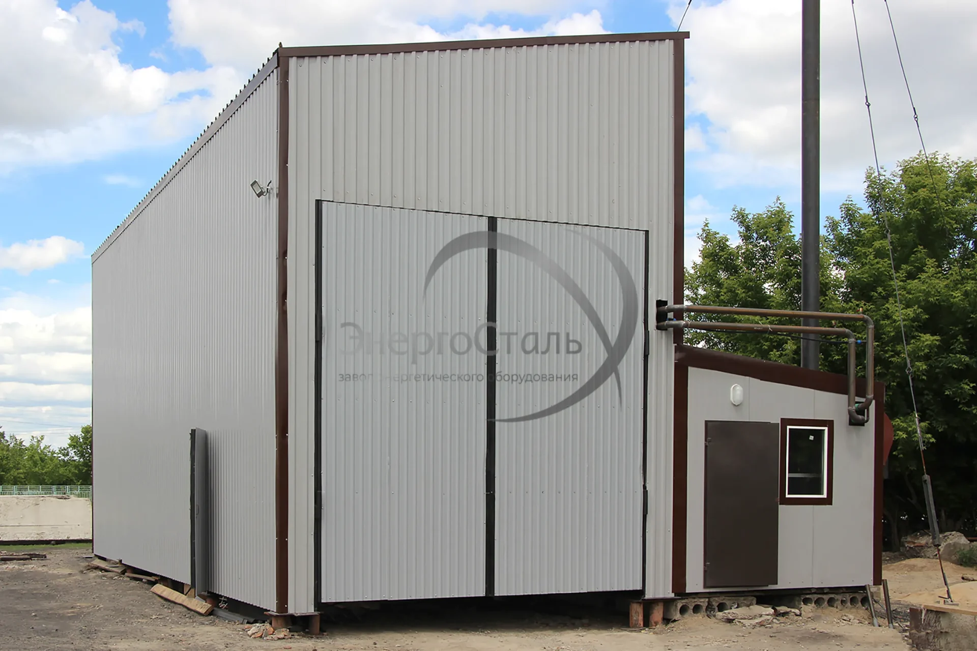 Котельная МКУ-2,32 с котлами КВр-1,16 и ручной подачей угля в Алтайском крае. ЭнергоСталь — качественное оборудование