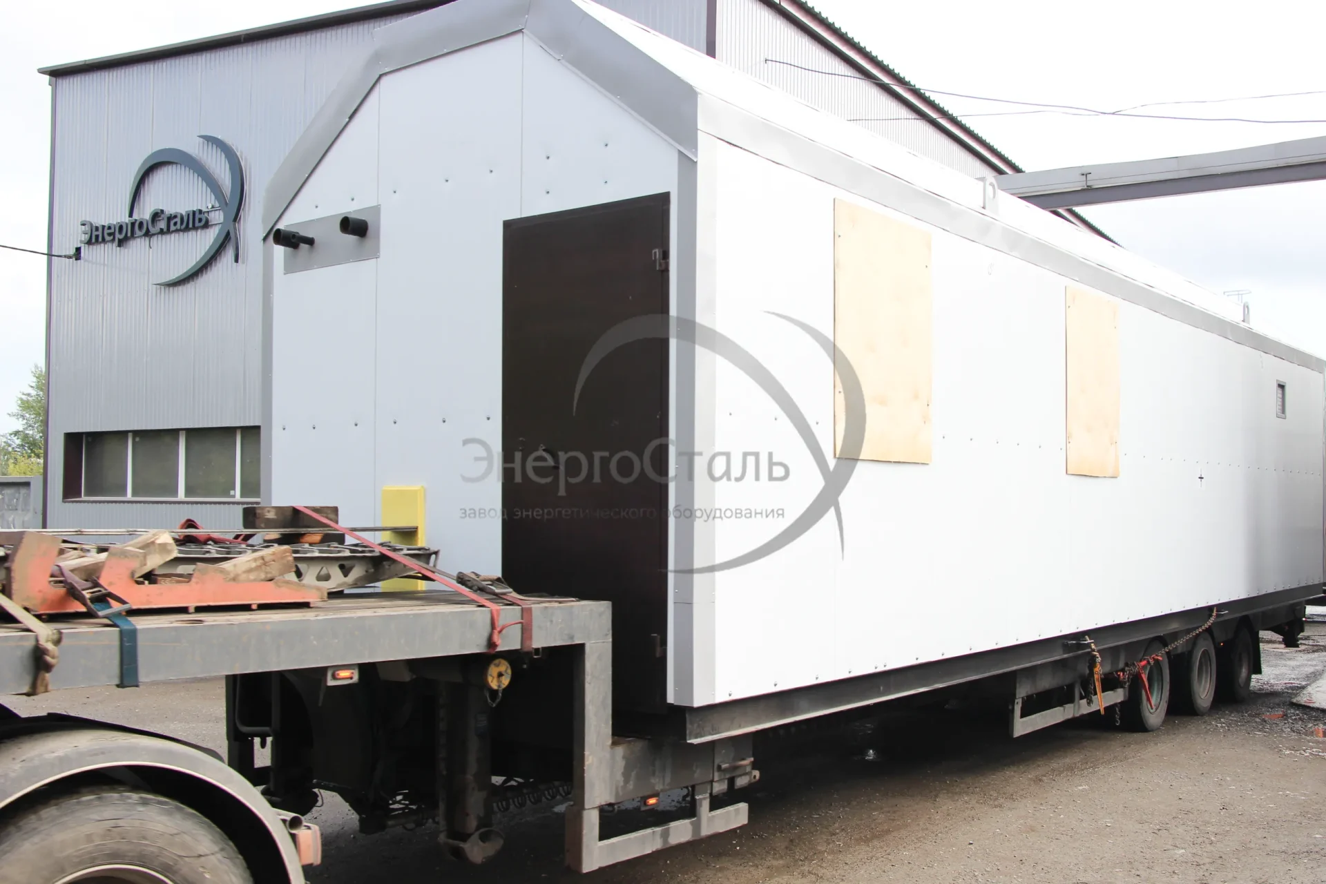 Монтаж котельной МКУ-0,8 с котлом КВм-0,8 в Иркутской области. ЭнергоСталь — качественные решения для малых объектов.